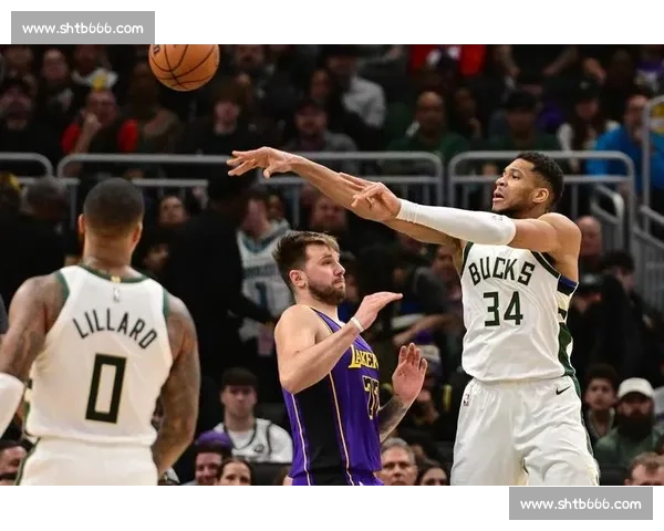 湖人对决雄鹿强强碰撞全程直播詹姆斯字母哥正面对话今晚巅峰之战