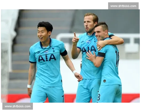 美国vs马提尼克实力对比战术解析与比赛走势前瞻关键球员表现预测