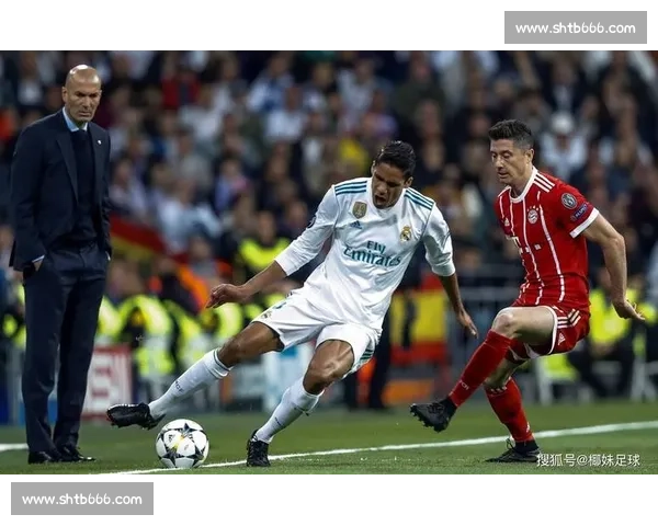 皇马vs拜仁经典对决回看战术博弈与关键瞬间全解析赛场复盘深度